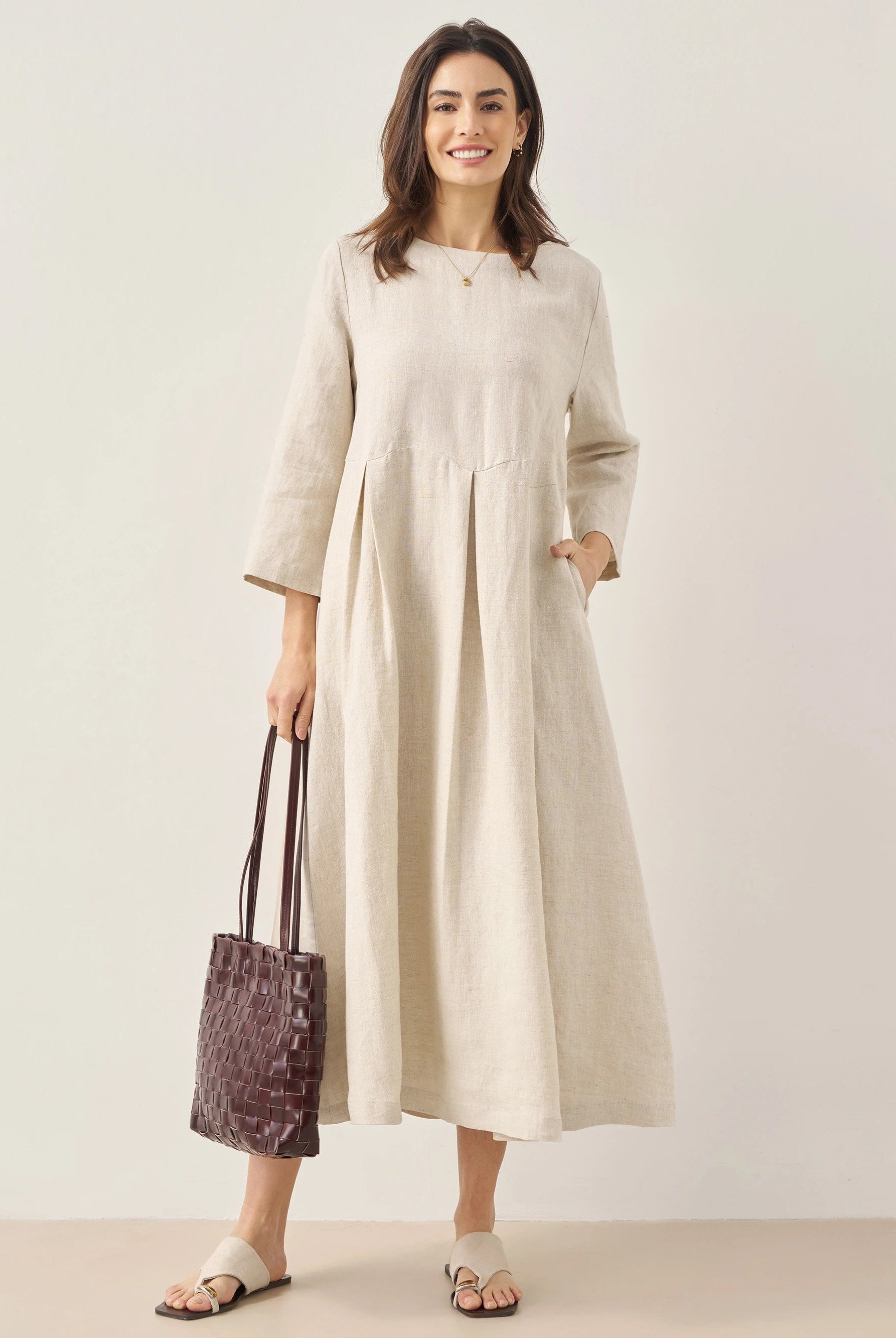 100% LINEN BATEAU NECK PLEATED MAXI DRESS