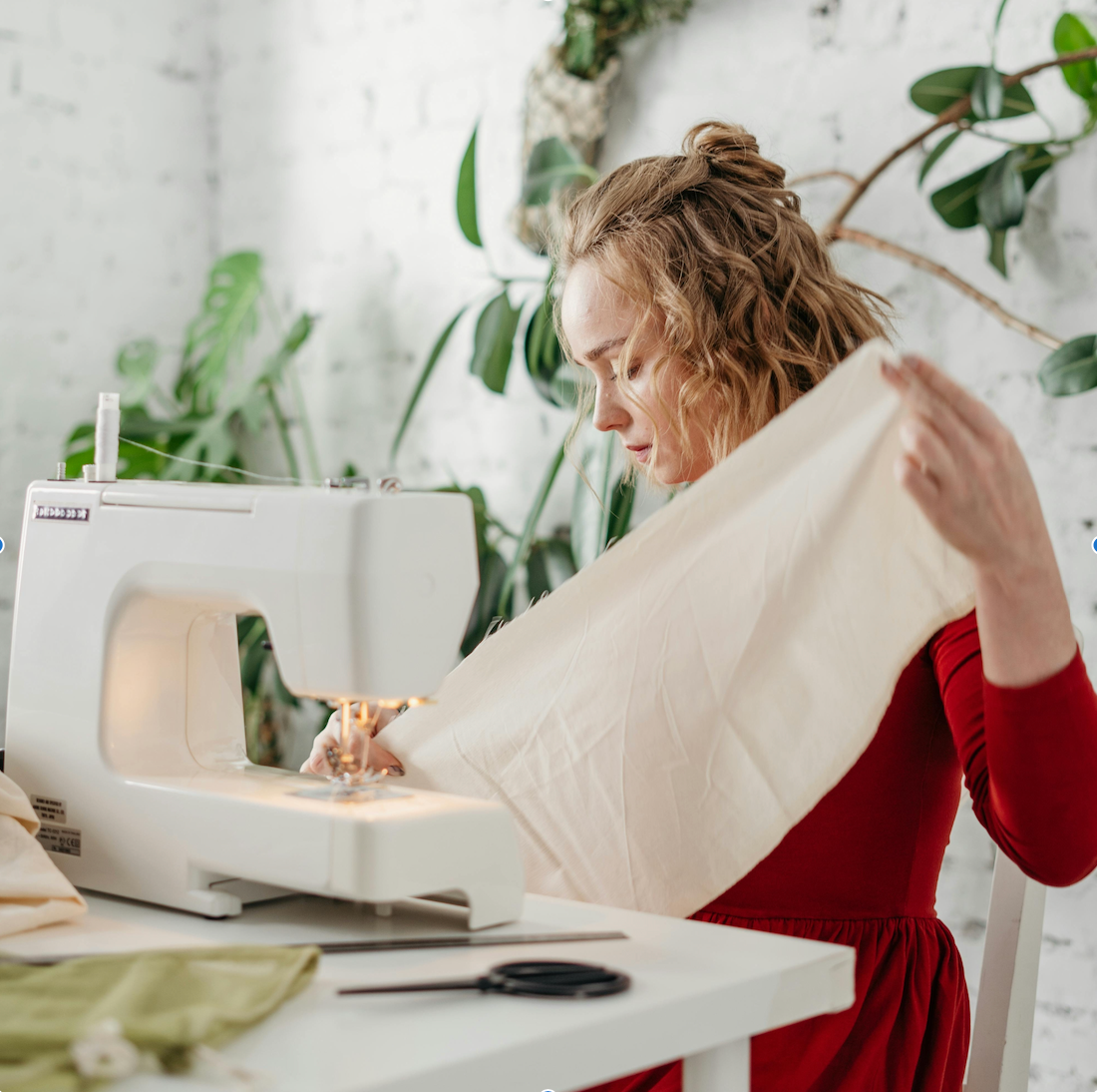 The Ultimate Guide to Selecting the Perfect Linen Fabric for Your Sewing Projects