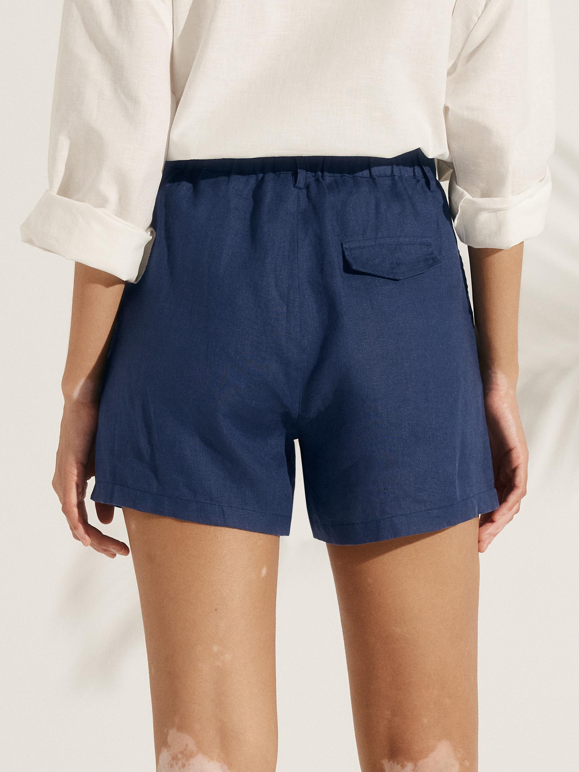 100% Linen Pleated Shorts - BOTTOMS-Linen