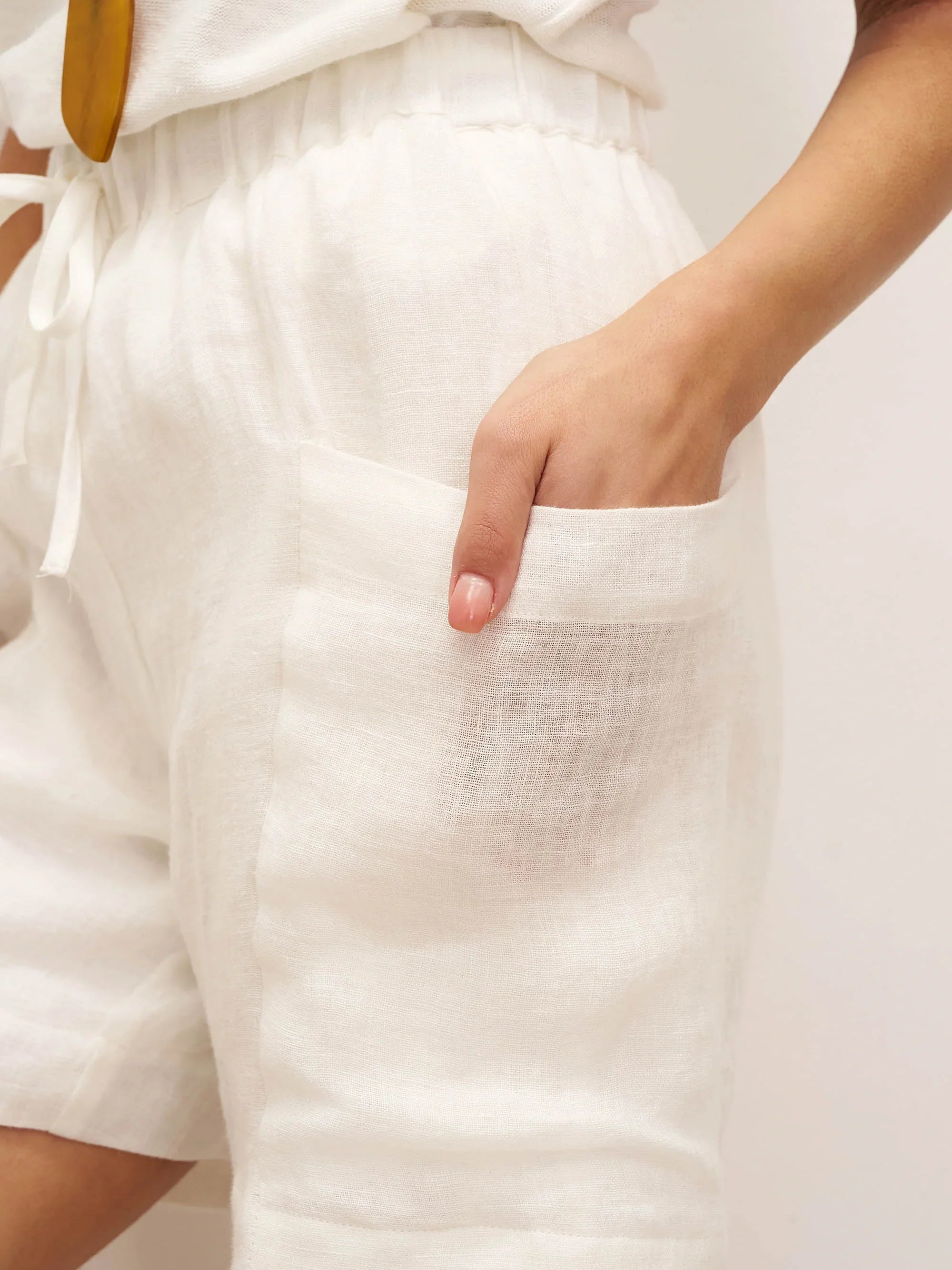 100% Linen Elastic Waist Drawstring Shorts with Pockets DELILAH - BOTTOMS-Linen