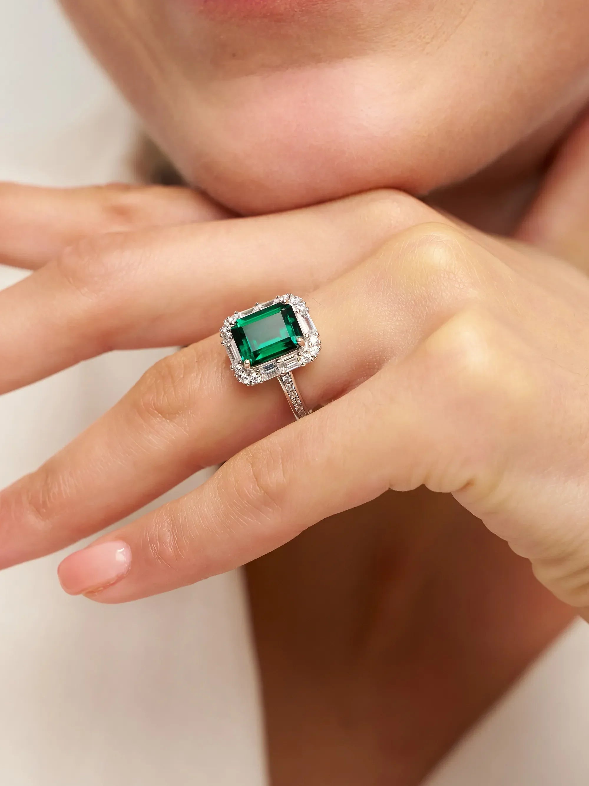 Exquisite Emerald Ring - Shadow Fairy - One-Size - ACCESSORIES-Jewelry